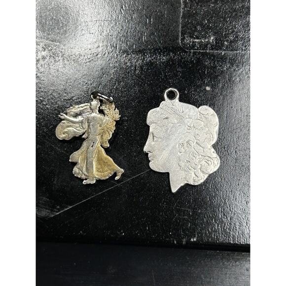 RARE Pair Of US Silver Cut-Out Coins . Morgan Dollar And Walking Liberty Jewelry - Picture 2 of 16